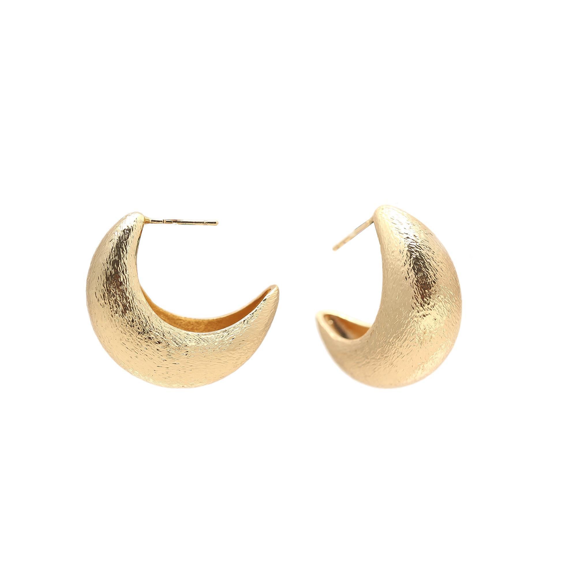 Luna Curve Studs