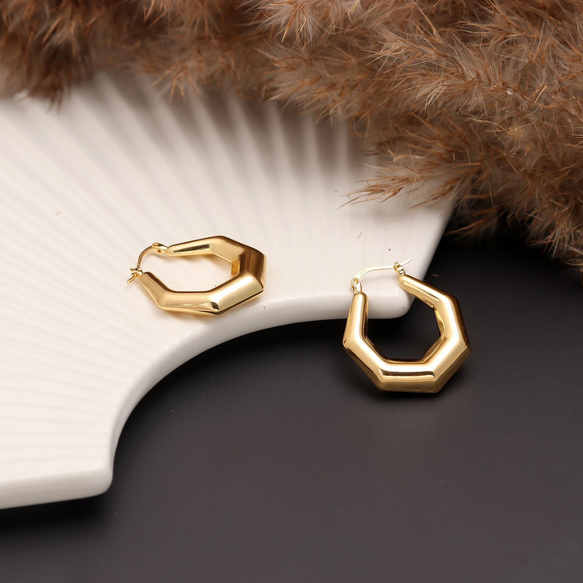Geo Edge Hoop Earrings