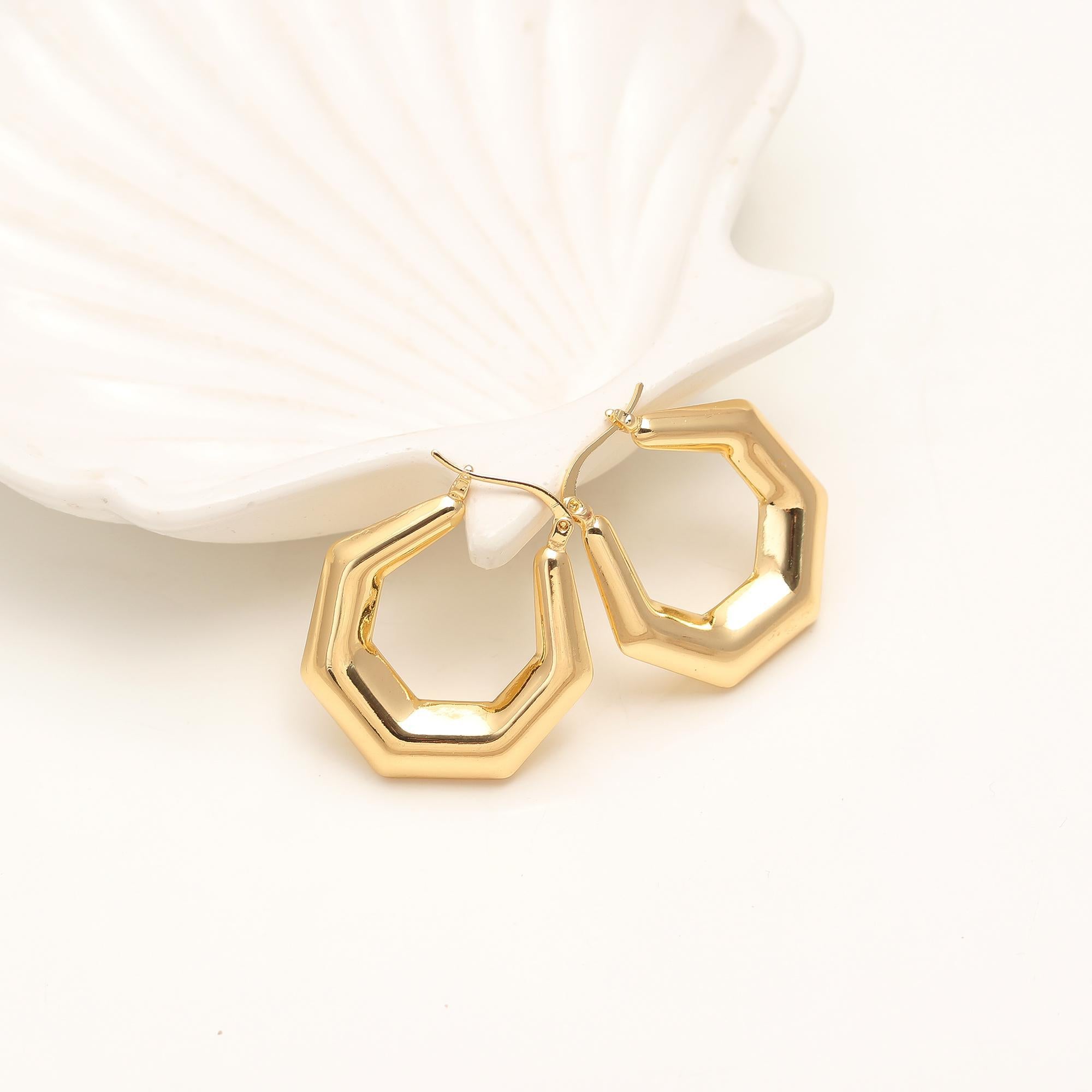 Geo Edge Hoop Earrings