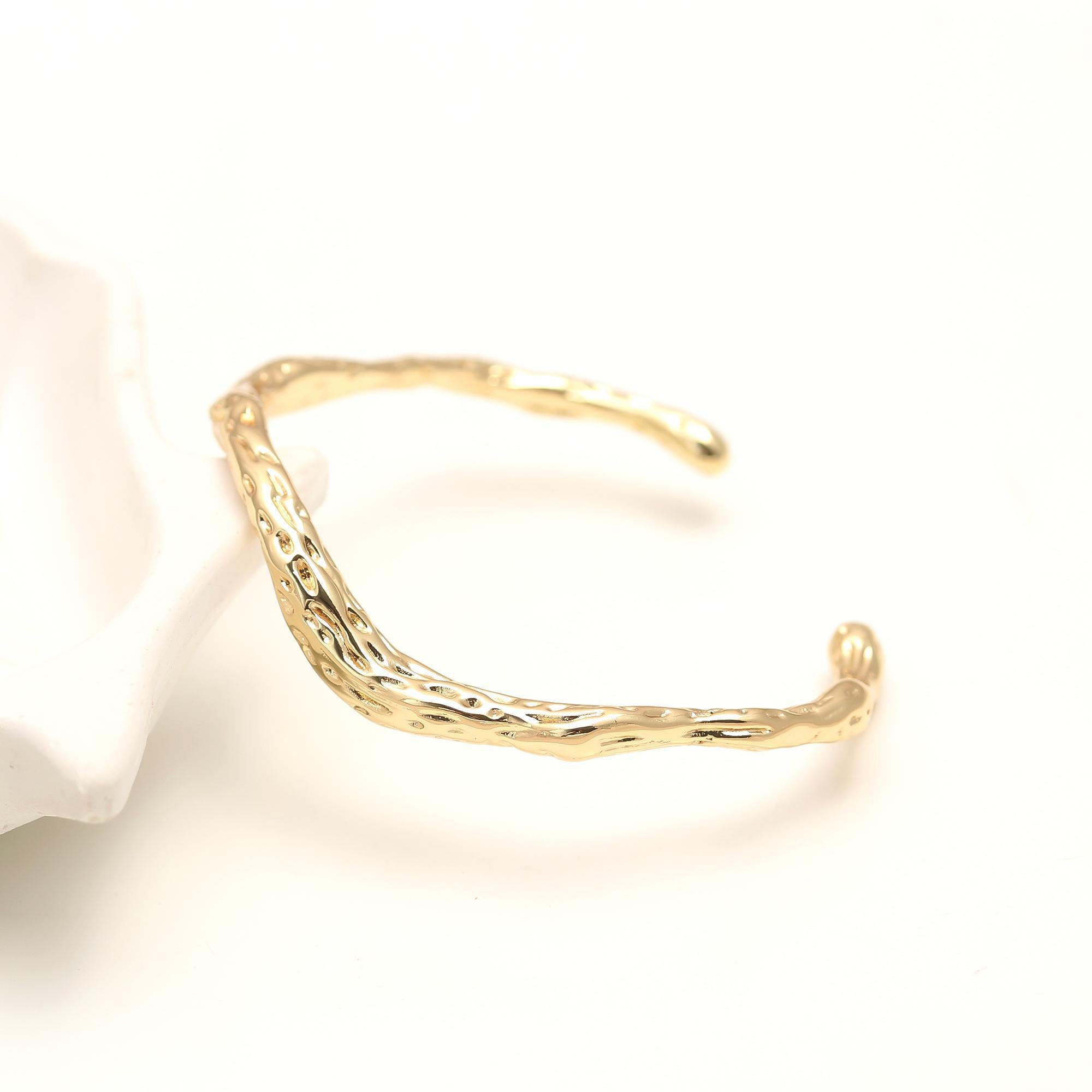Molten Wave Cuff