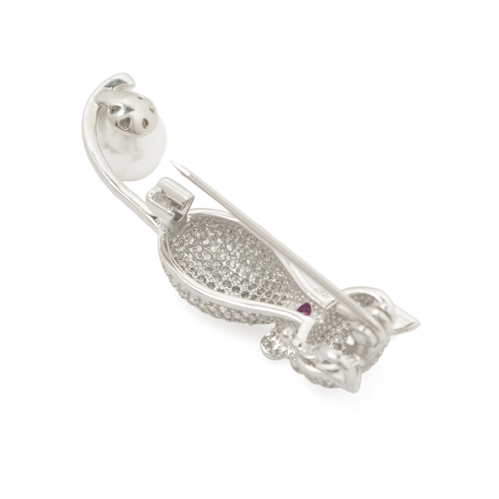 Bella Pearl Cat Brooch