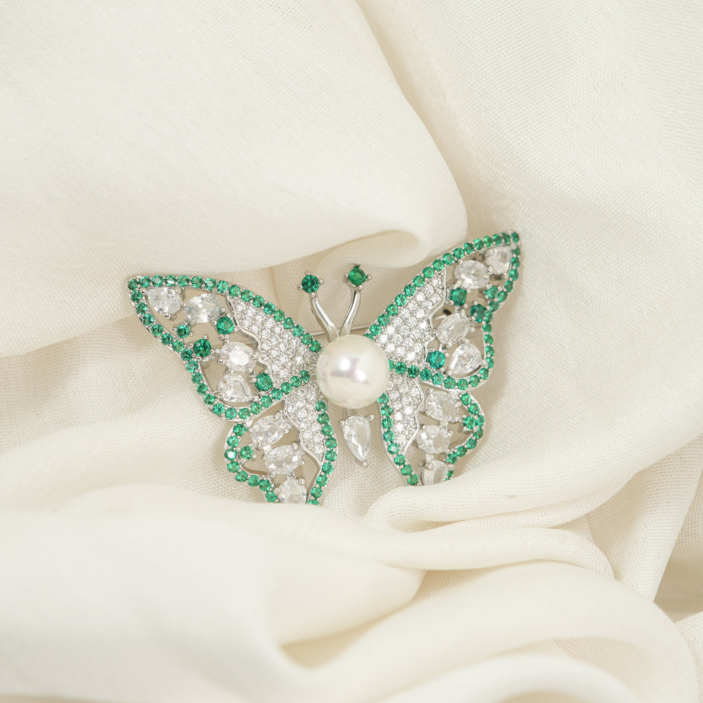 Emerald Flutter Brooch
